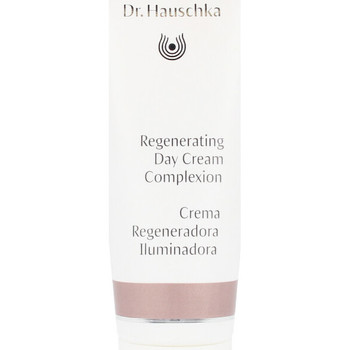 Beauty pflegende Körperlotion Dr. Hauschka Regenerating  Day Cream Complexion 
