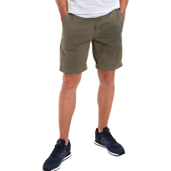 Kleidung Herren Shorts / Bermudas Gaudi 011BU25023WC Grün