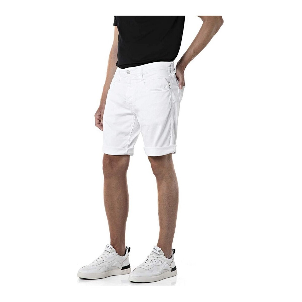 Kleidung Herren Shorts / Bermudas Replay MA996N8005301 Weiss