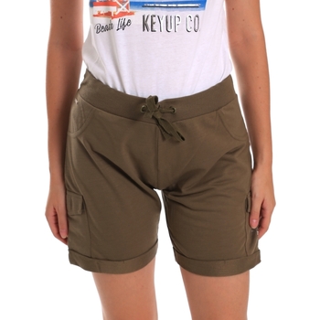Kleidung Damen Shorts / Bermudas Key Up 5G75F 0001 Grün