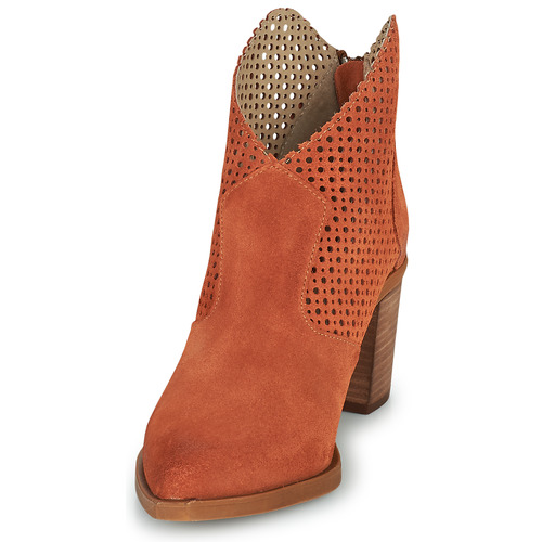 Casta TYNNA Orange