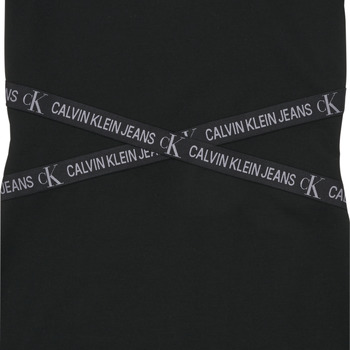 Calvin Klein Jeans PUNTO LOGO TAPE SS DRESS Schwarz