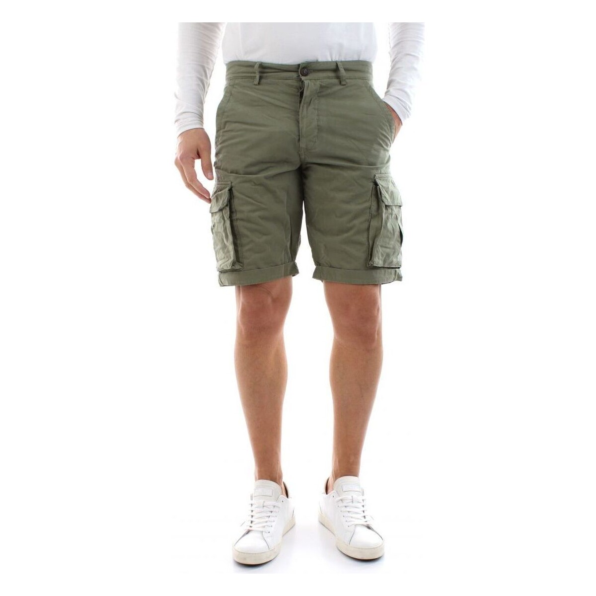 Kleidung Herren Shorts / Bermudas 40weft NICK 6013/6874-W2359 Grün