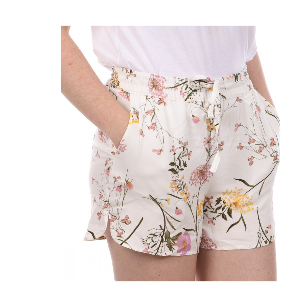 Kleidung Damen Shorts / Bermudas Vero Moda 10245159 Weiss