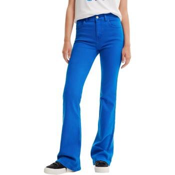 Kleidung Damen Bootcut Jeans Desigual 22WWDD53 Blau