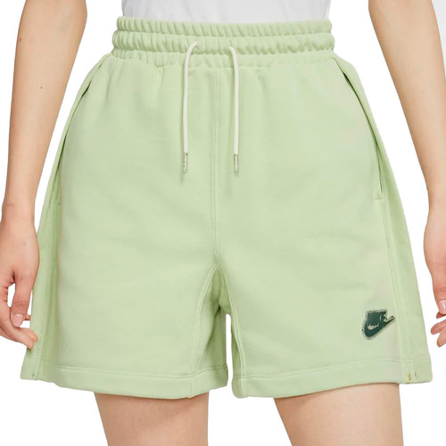 Kleidung Damen Shorts / Bermudas Nike CZ9249-371 Grün