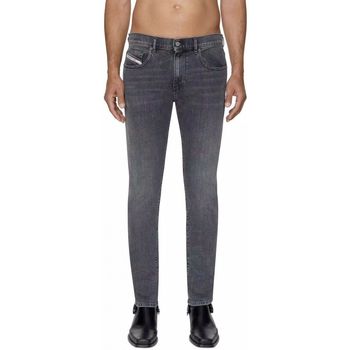 Kleidung Herren Jeans Diesel 2019 D-STRUKT 09C47-02 Grau