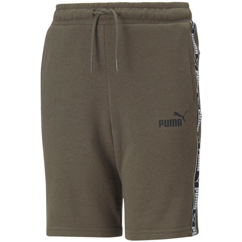 Kleidung Jungen Shorts / Bermudas Puma 848374-44 Grün
