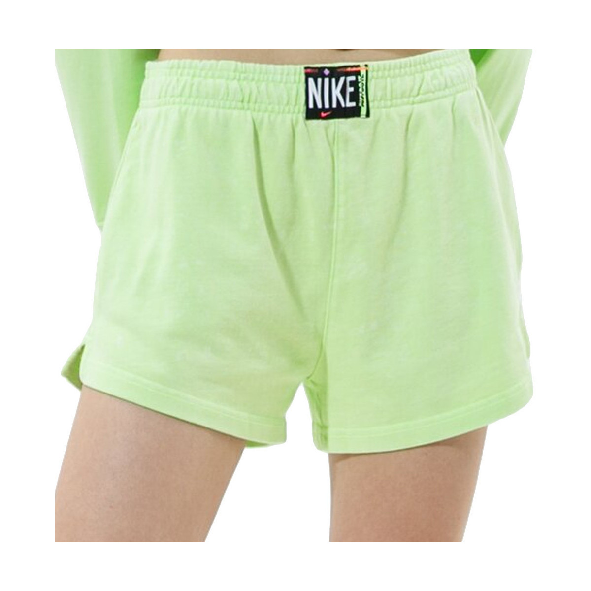 Kleidung Damen Shorts / Bermudas Nike CZ9856-358 Grün