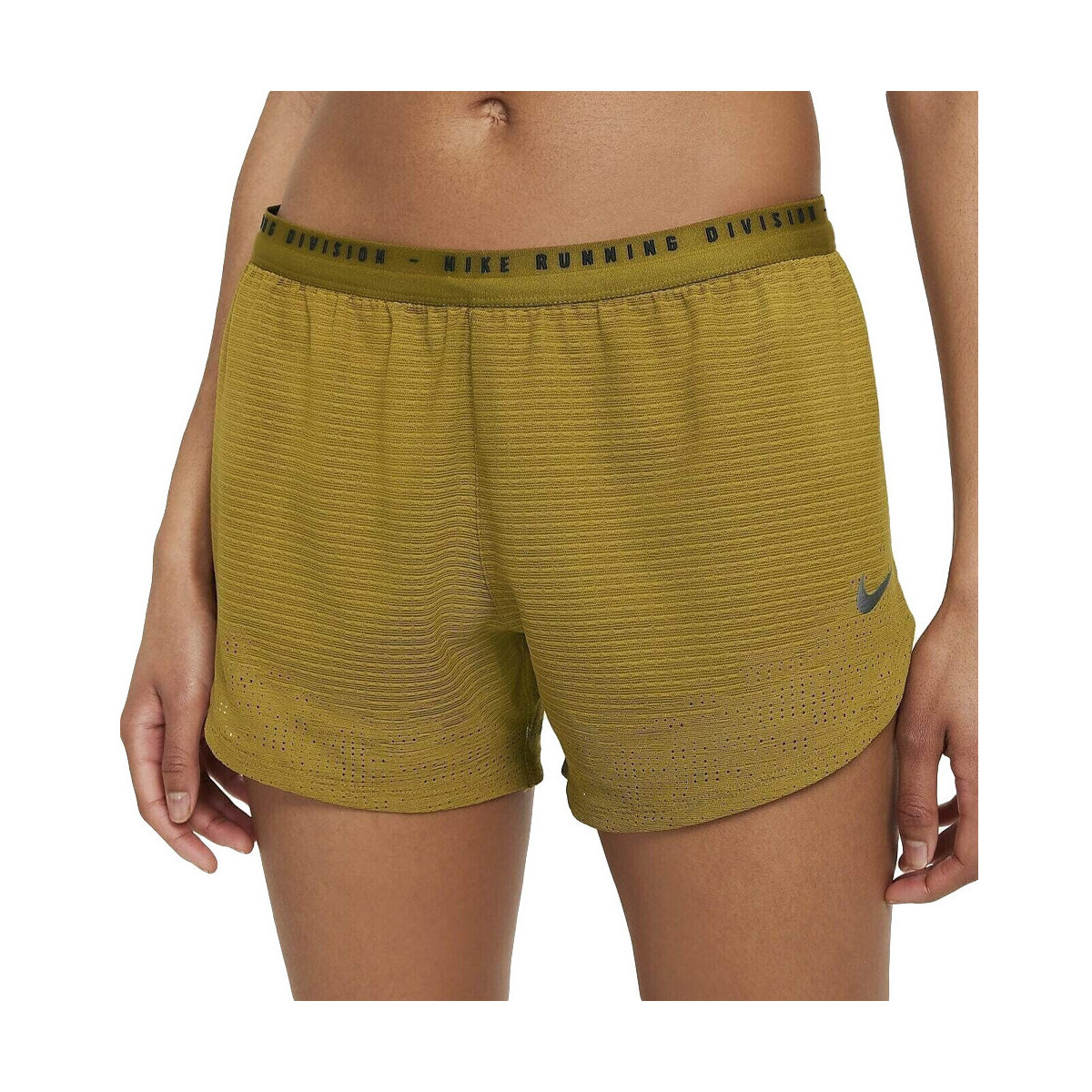 Kleidung Damen Shorts / Bermudas Nike DC5243-318 Gelb