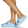 Schuhe Damen Pantoffel Crocs Classic Cozzzy Sandal Blau / Calcite