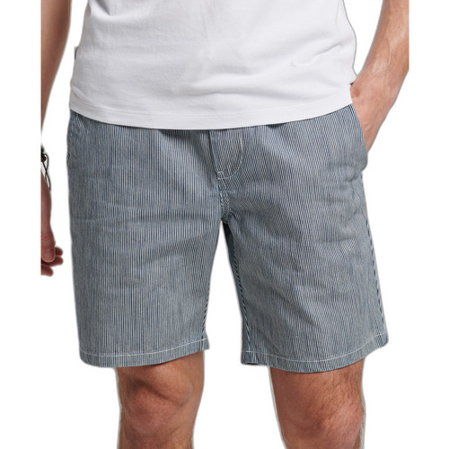 Kleidung Herren Shorts / Bermudas Superdry Short surteint Blau