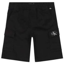 Kleidung Jungen Shorts / Bermudas Calvin Klein Jeans IB0IB01608 CARGO SHORTS-BEH BLACK Schwarz