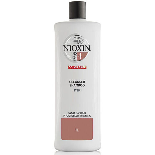 Beauty Shampoo Nioxin System 4 – Shampoo – Sehr Geschwächtes Gefärbtes Haar – Schritt 
