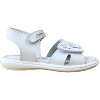 Schuhe Sandalen / Sandaletten Titanitos 27539-24 Weiss