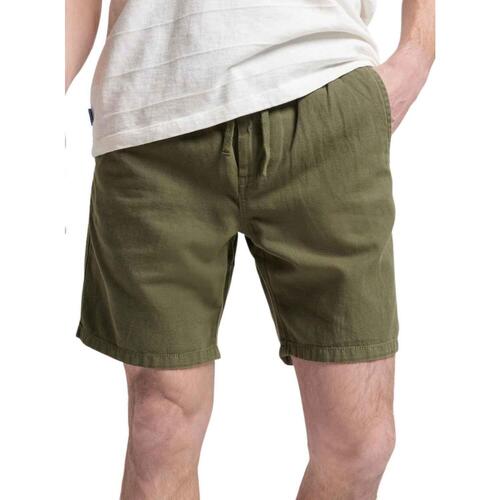 Kleidung Herren Shorts / Bermudas Superdry  Grün