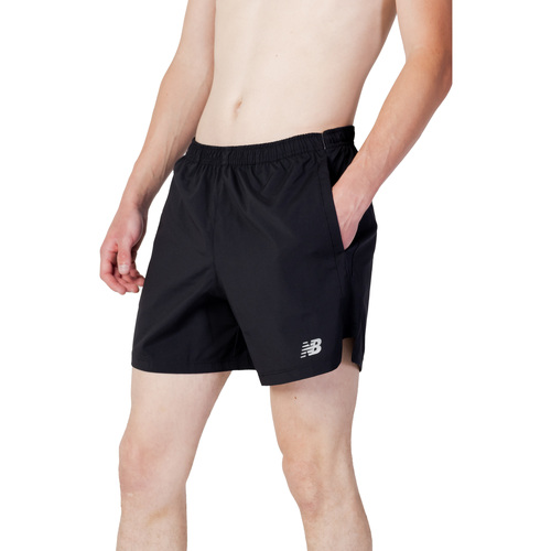 Kleidung Herren Shorts / Bermudas New Balance MS23228 Schwarz