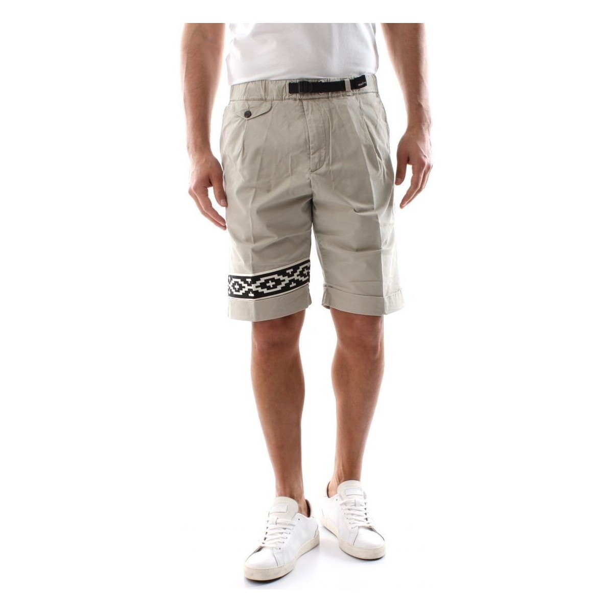 Kleidung Herren Shorts / Bermudas White Sand 23SU57 70-20 Beige