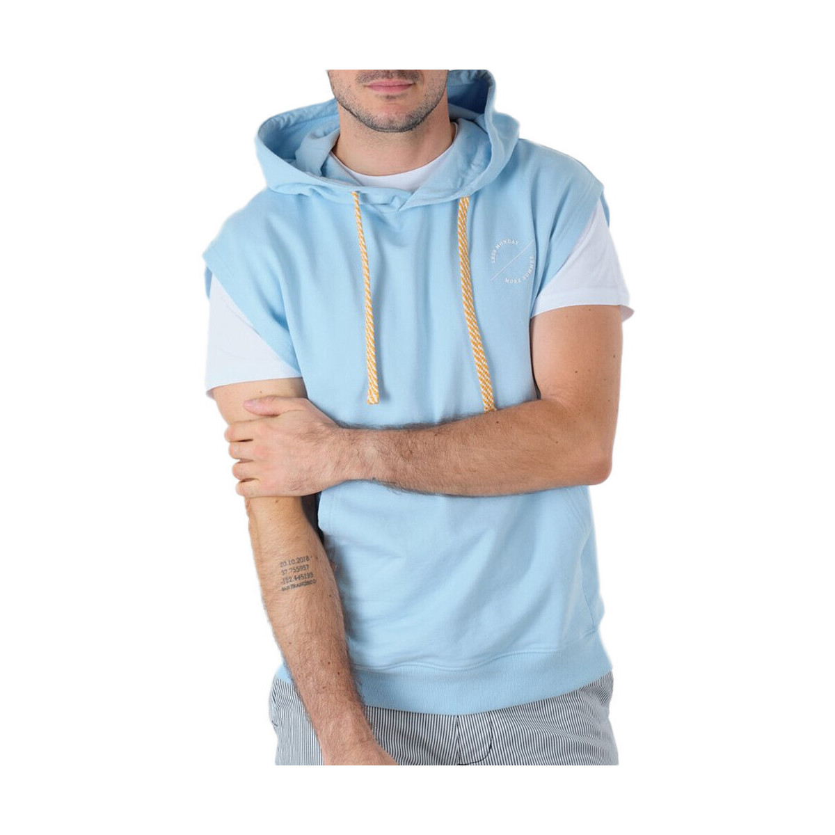 Kleidung Herren Sweatshirts Deeluxe 03T5350M Blau