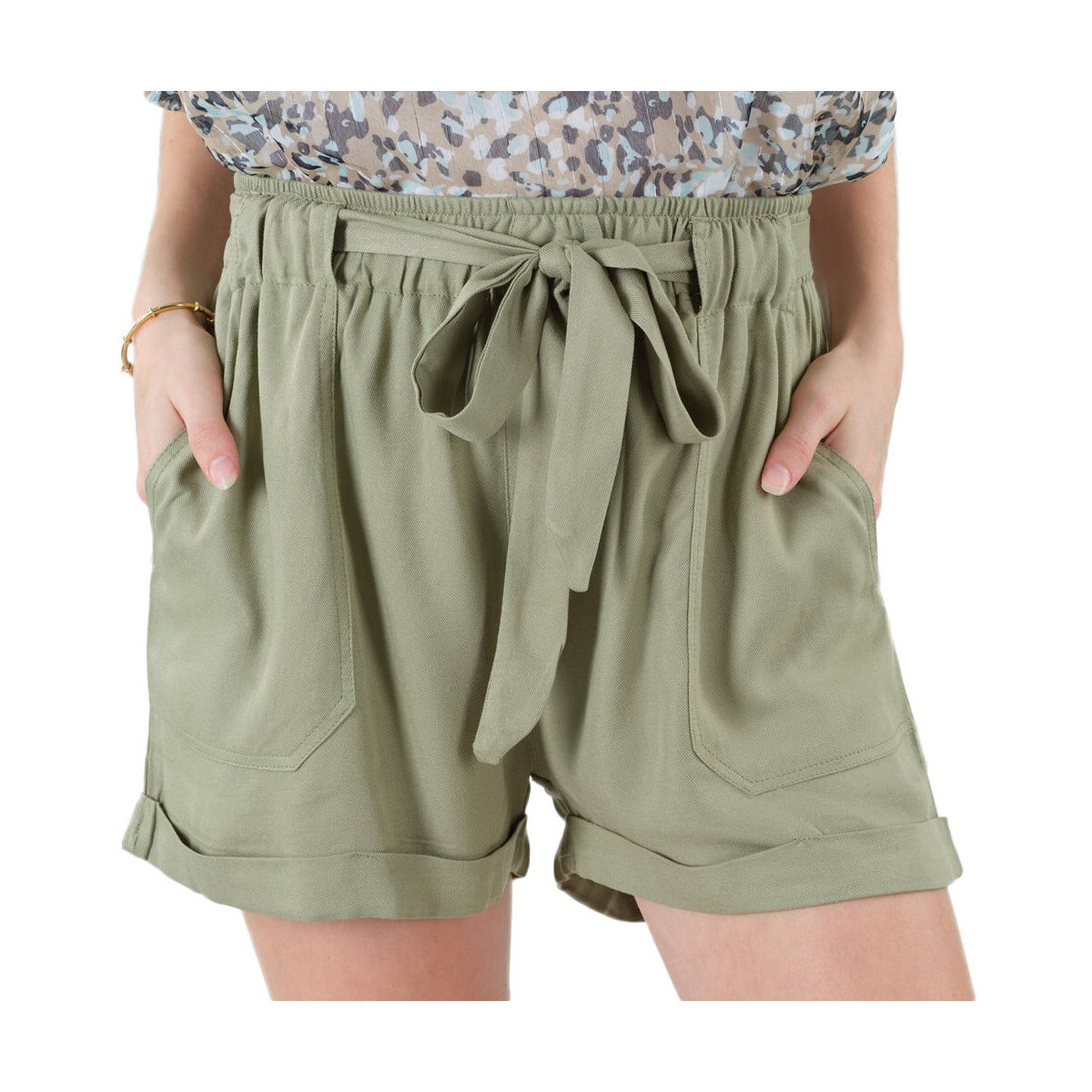 Kleidung Damen Shorts / Bermudas Deeluxe 03T710W Grün