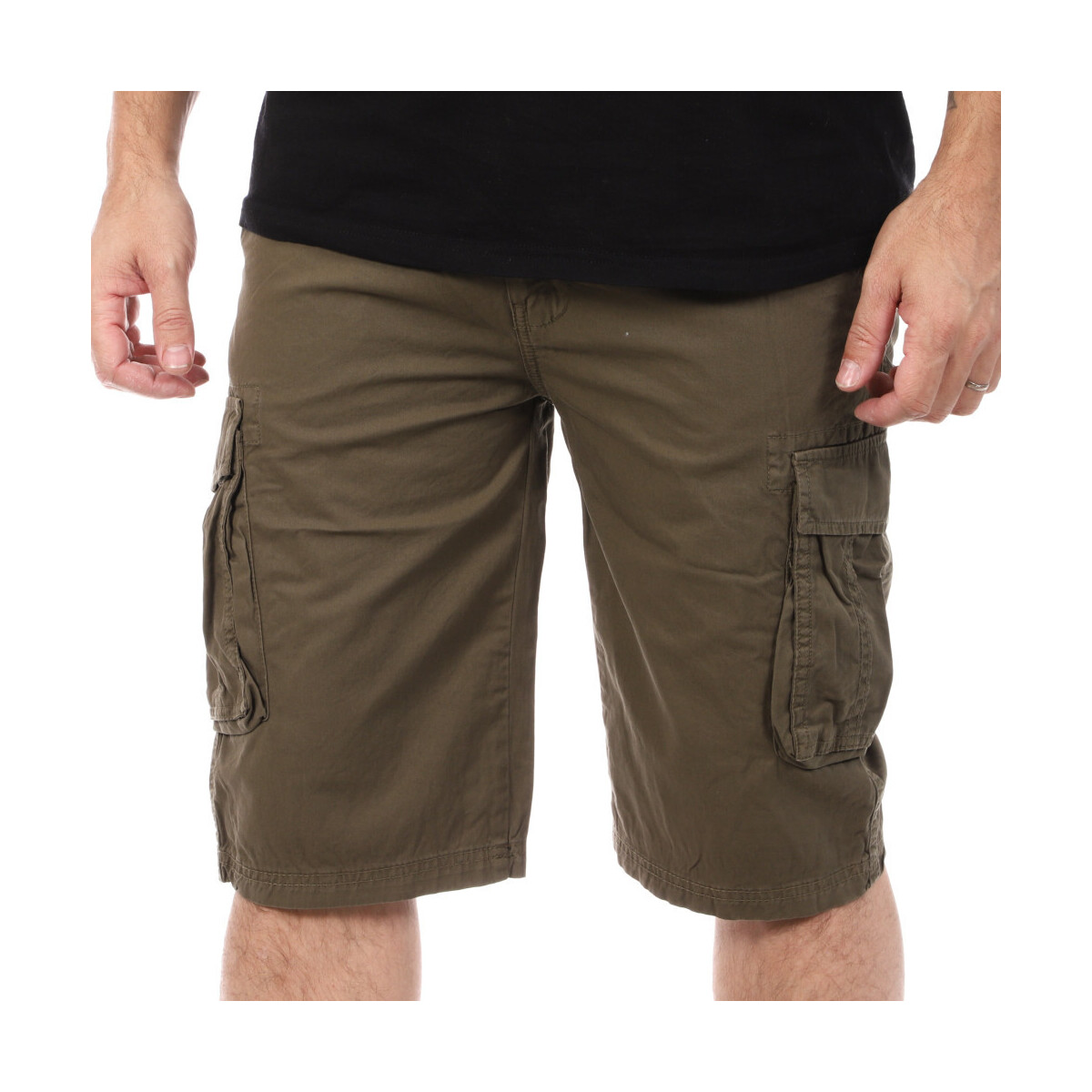 Kleidung Herren Shorts / Bermudas Schott TRSTEELER30 Grün