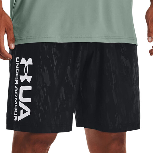 Kleidung Herren Shorts / Bermudas Under Armour 1361432-003 Schwarz