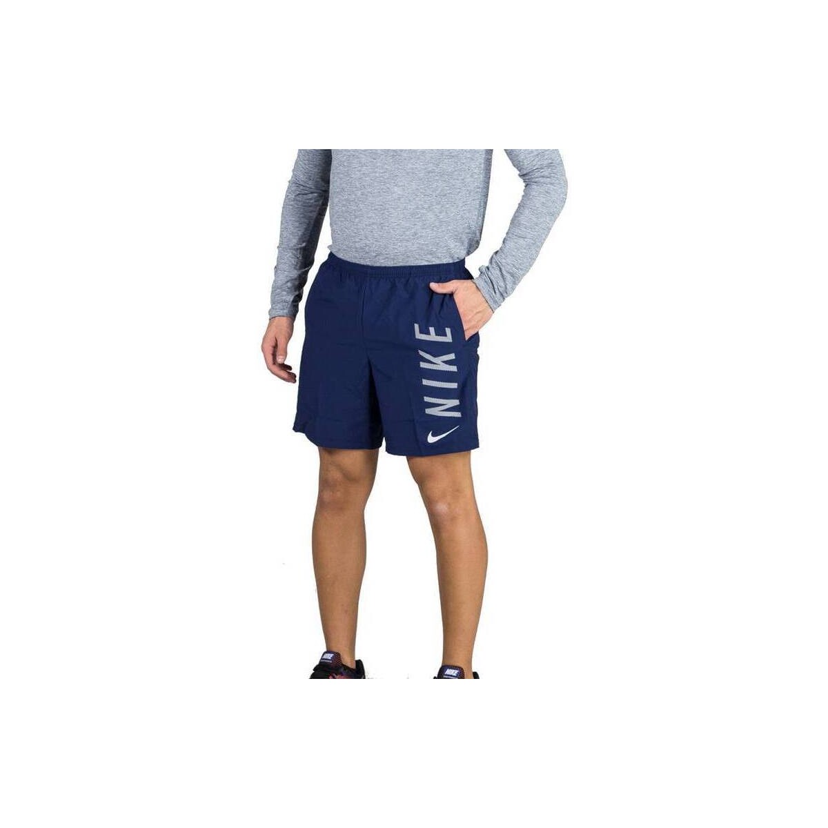 Kleidung Herren Shorts / Bermudas Nike 943365 Blau