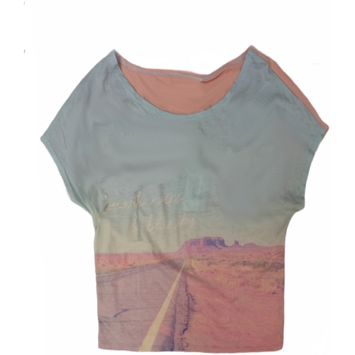 Kleidung Damen T-Shirts Playlife 3DOGE102C Grün