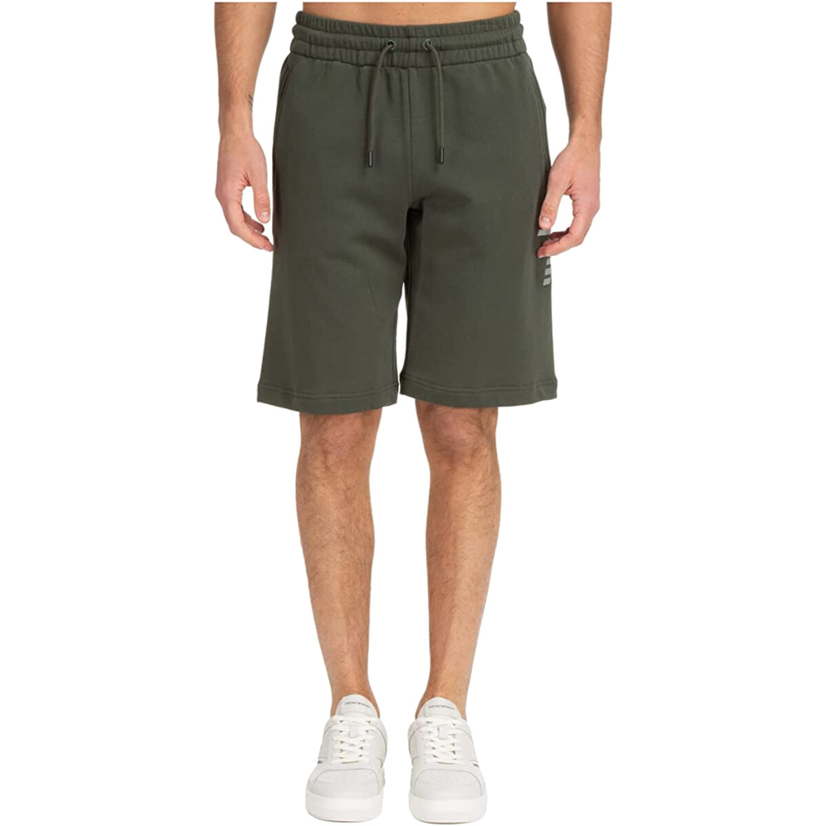 Kleidung Herren Shorts / Bermudas Emporio Armani EA7 3LPS54-PJEQZ Grün