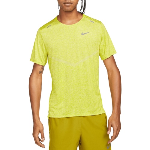 Kleidung Herren T-Shirts Nike CZ9184 Grün