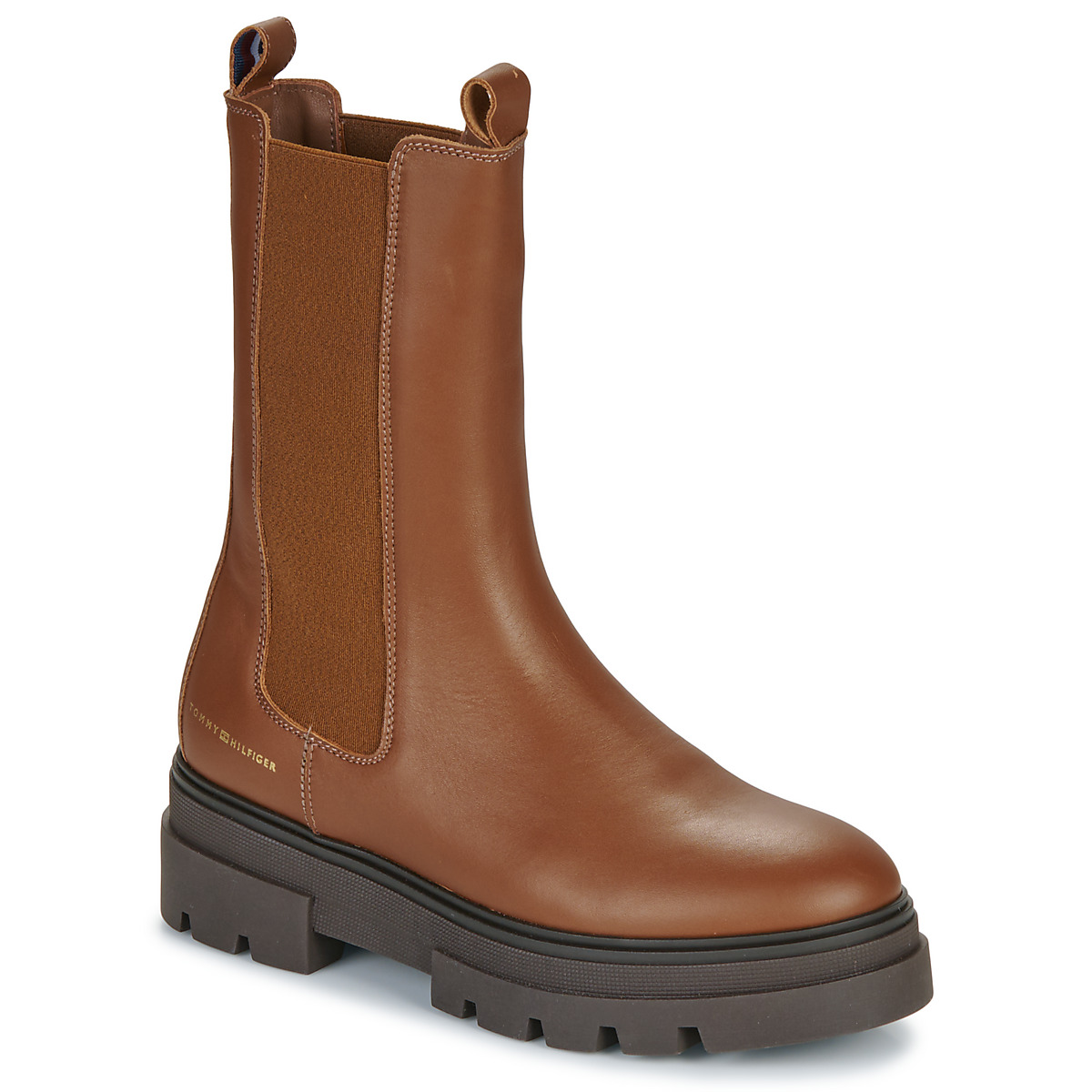 MONOCHROMATIC CHELSEA BOOT