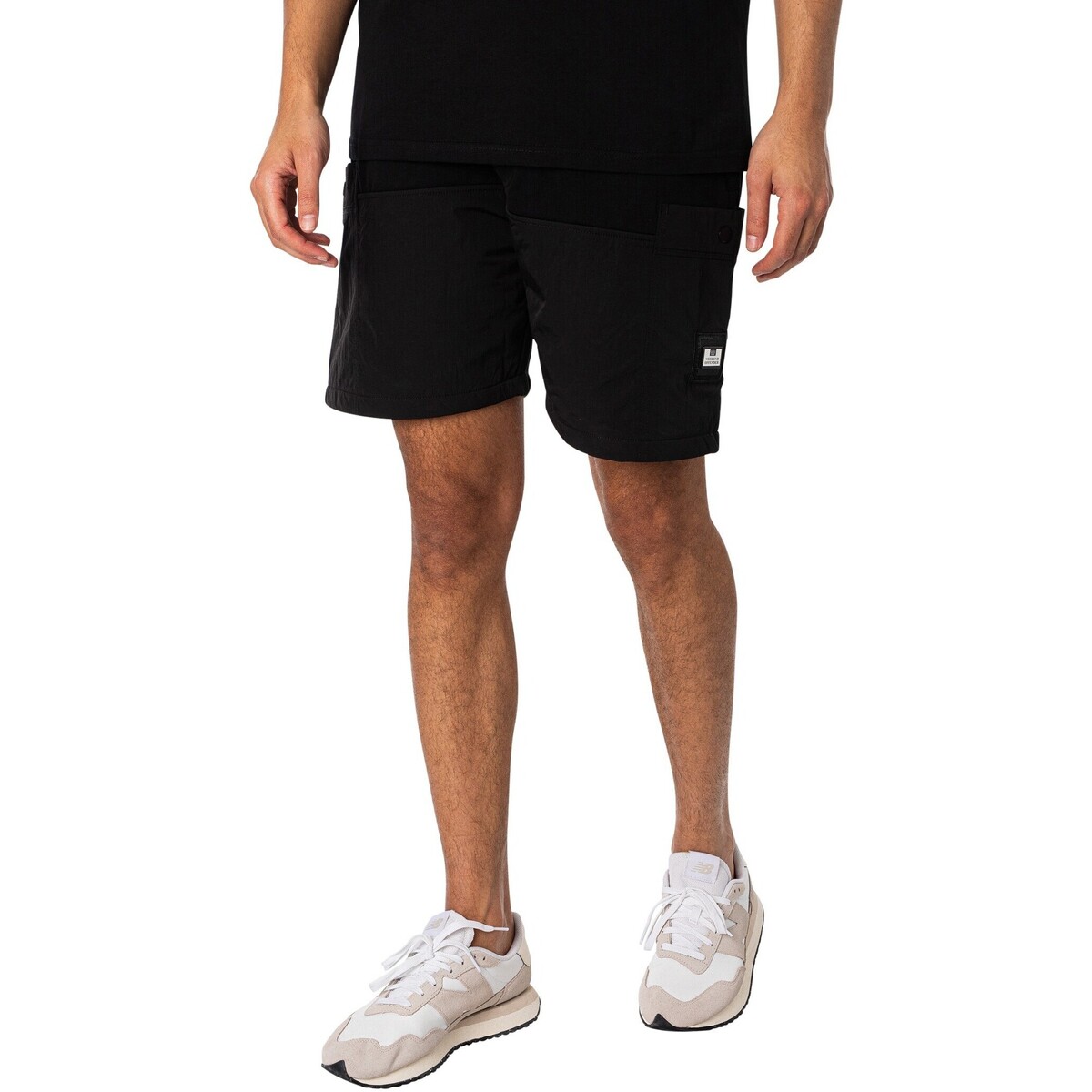 Kleidung Herren Shorts / Bermudas Weekend Offender Azeez Sweat-Shorts Schwarz