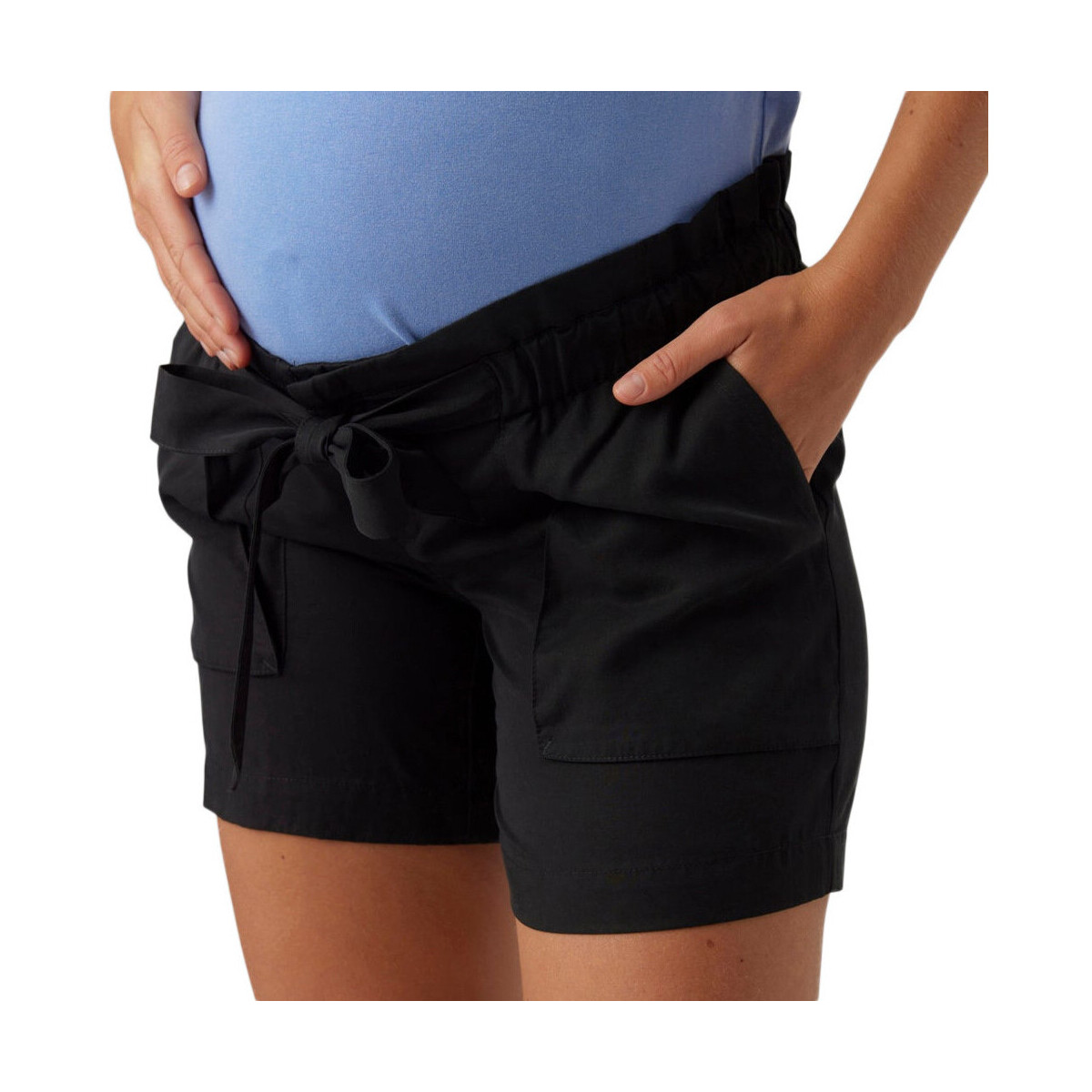Kleidung Damen Shorts / Bermudas Mamalicious 20015751 Schwarz