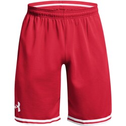 Kleidung Herren Shorts / Bermudas Under Armour 1383392 Rot