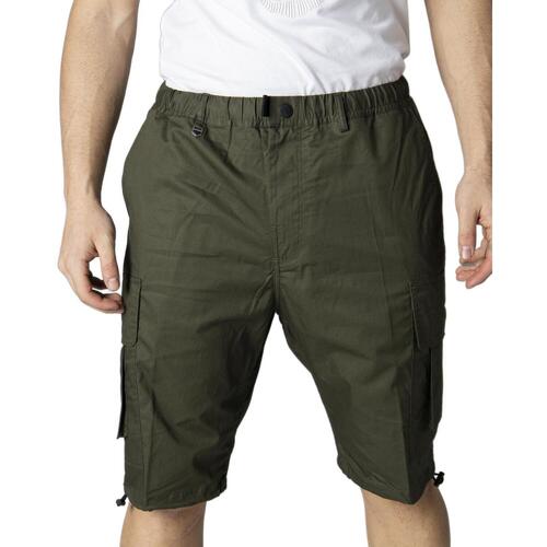 Kleidung Herren Shorts / Bermudas Antony Morato CARROT FIT MMSH00174-FA900125 Grün