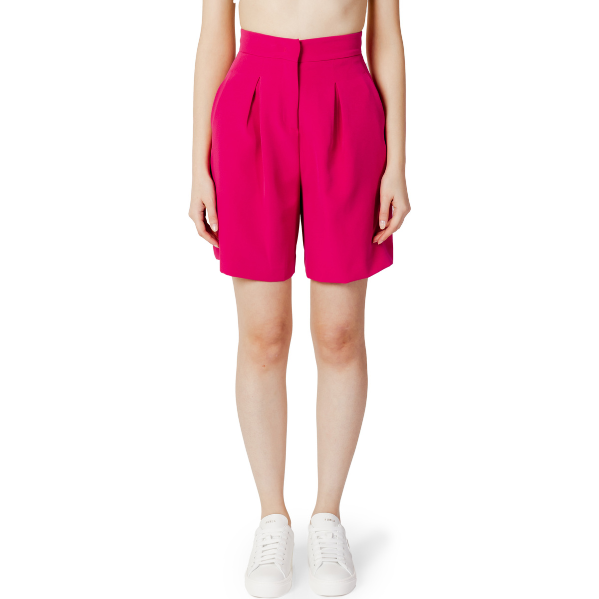 Kleidung Damen Shorts / Bermudas Hinnominate TINTA UNITA PENCE HNW815 Rot