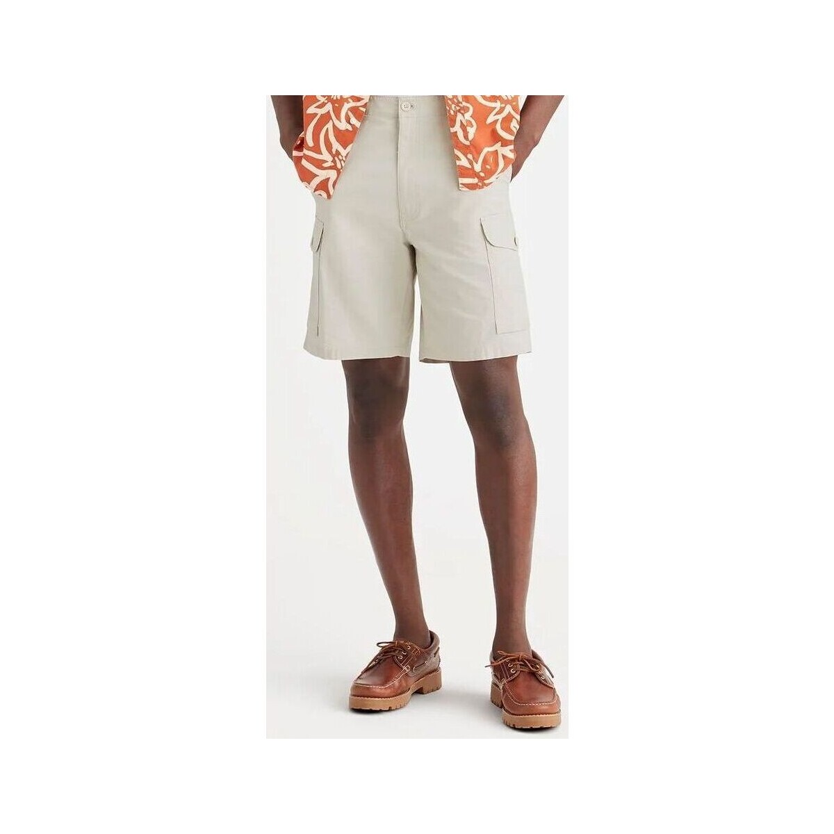 Kleidung Herren Shorts / Bermudas Dockers A2260 0019 CARGO SHORT-SAHATA KHAKI Weiss
