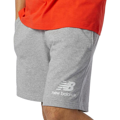 Kleidung Herren Shorts / Bermudas New Balance MS03558AG Grau