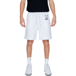 Kleidung Herren Shorts / Bermudas Moschino V1A6811 4422 Weiss