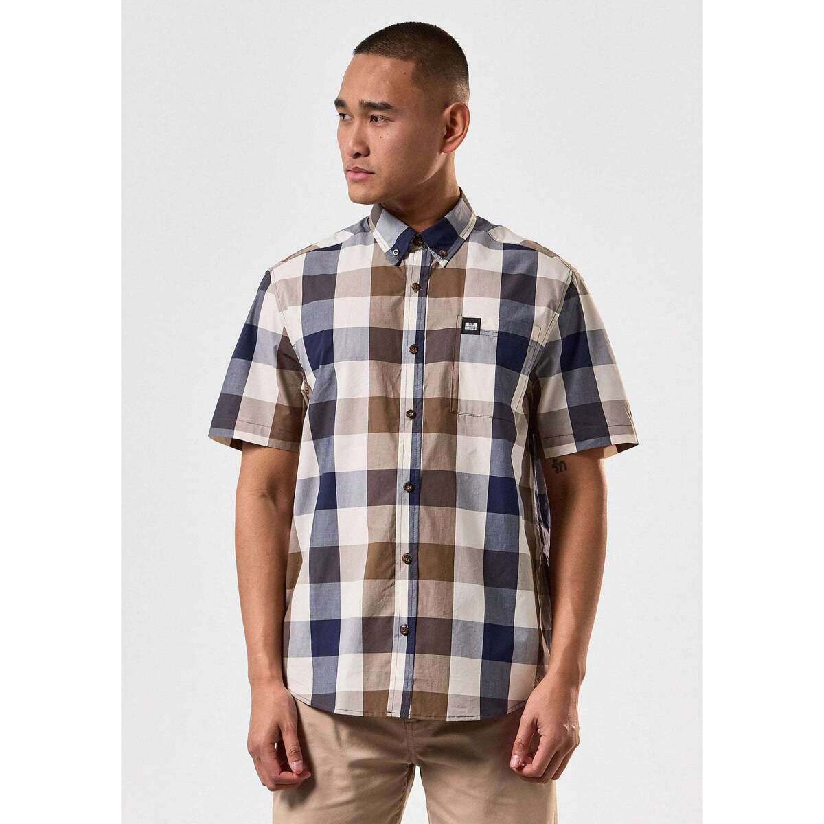 Kleidung Herren Langärmelige Hemden Weekend Offender Joyce - large house check Braun