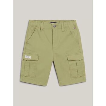 Kleidung Jungen Shorts / Bermudas Tommy Hilfiger KB0KB08799 CARGO SHORT-L9F FADED OLIVE Grün