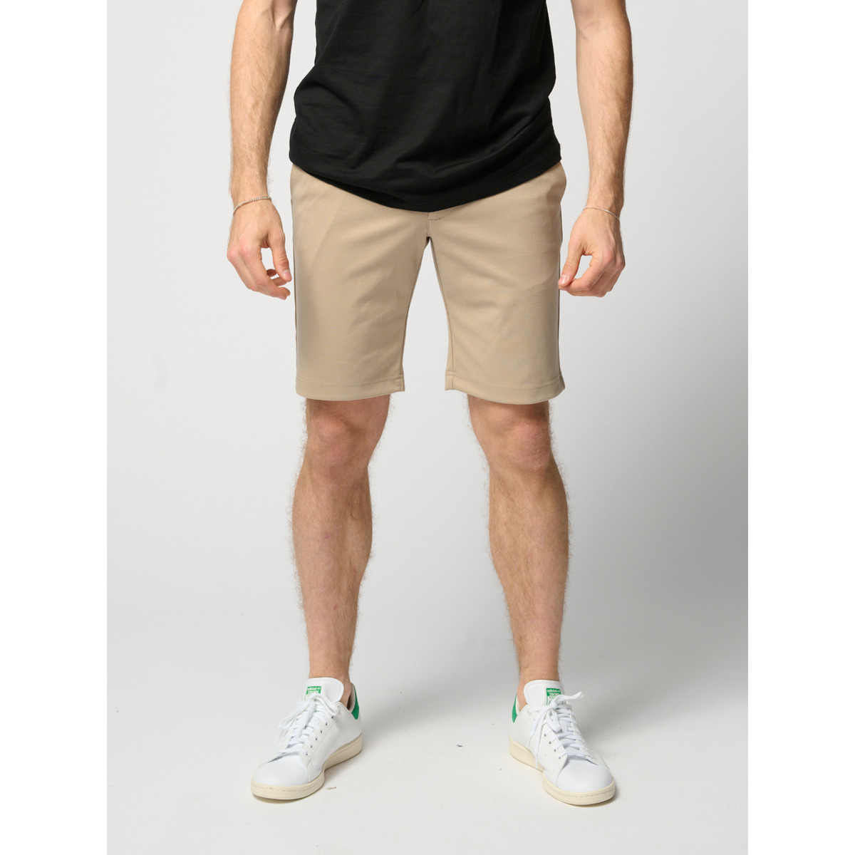 Kleidung Herren Shorts / Bermudas Teeshoppen Performance Beige