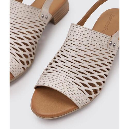 Sandra Fontan EMBOSSING Beige