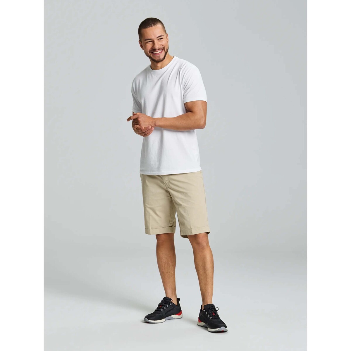 Kleidung Herren Shorts / Bermudas Slam  Beige