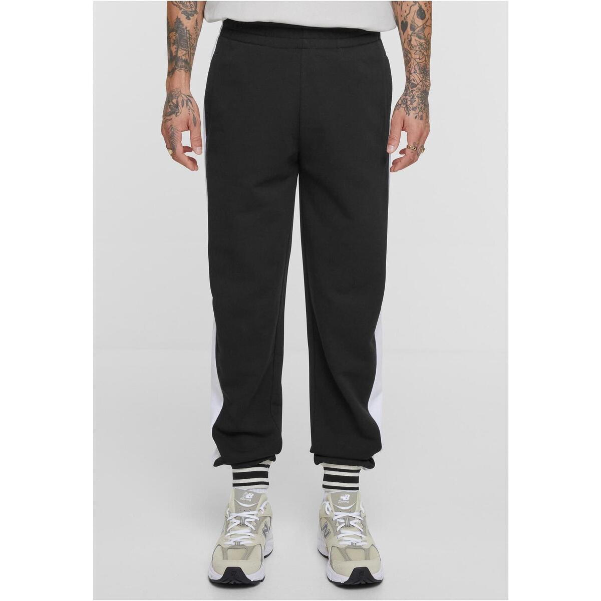 Kleidung Herren Jogginghosen Urban Classics Jogging  Retro Schwarz