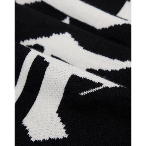 Edwin I034137.89.67.-BLACK Schwarz