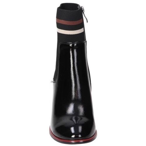 Revel Way 84460A Schwarz
