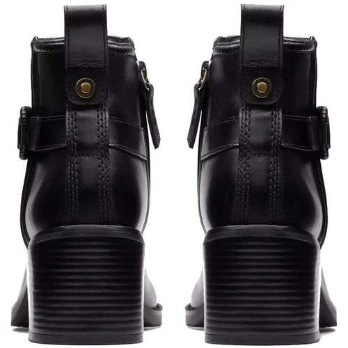 Clarks  Schwarz
