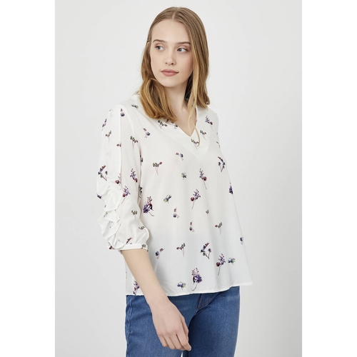 Kleidung Damen Tops / Blusen Just Like You Bluse mit Blumenmuster und Rüschenärmeln und V-Ausschnitt Weiss