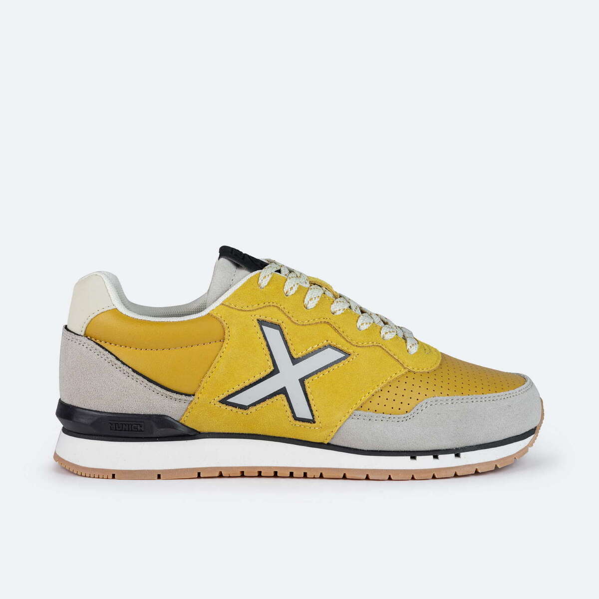 Schuhe Herren Wanderschuhe Munich  Gelb